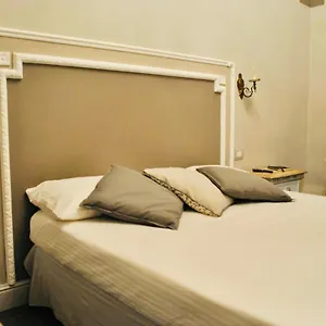 https://locanda-san-tomaso.hotelitalianriviera.com