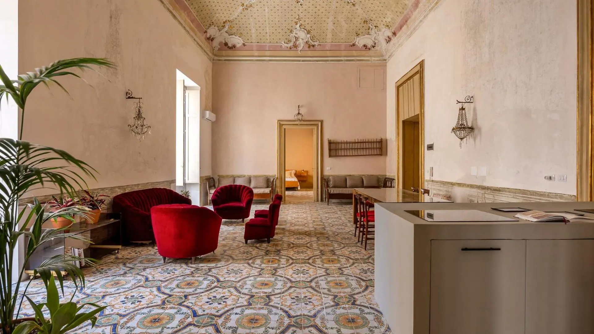 Aparthotel Palazzo Sant'Isidoro By Domusicily Palermo 0*,
