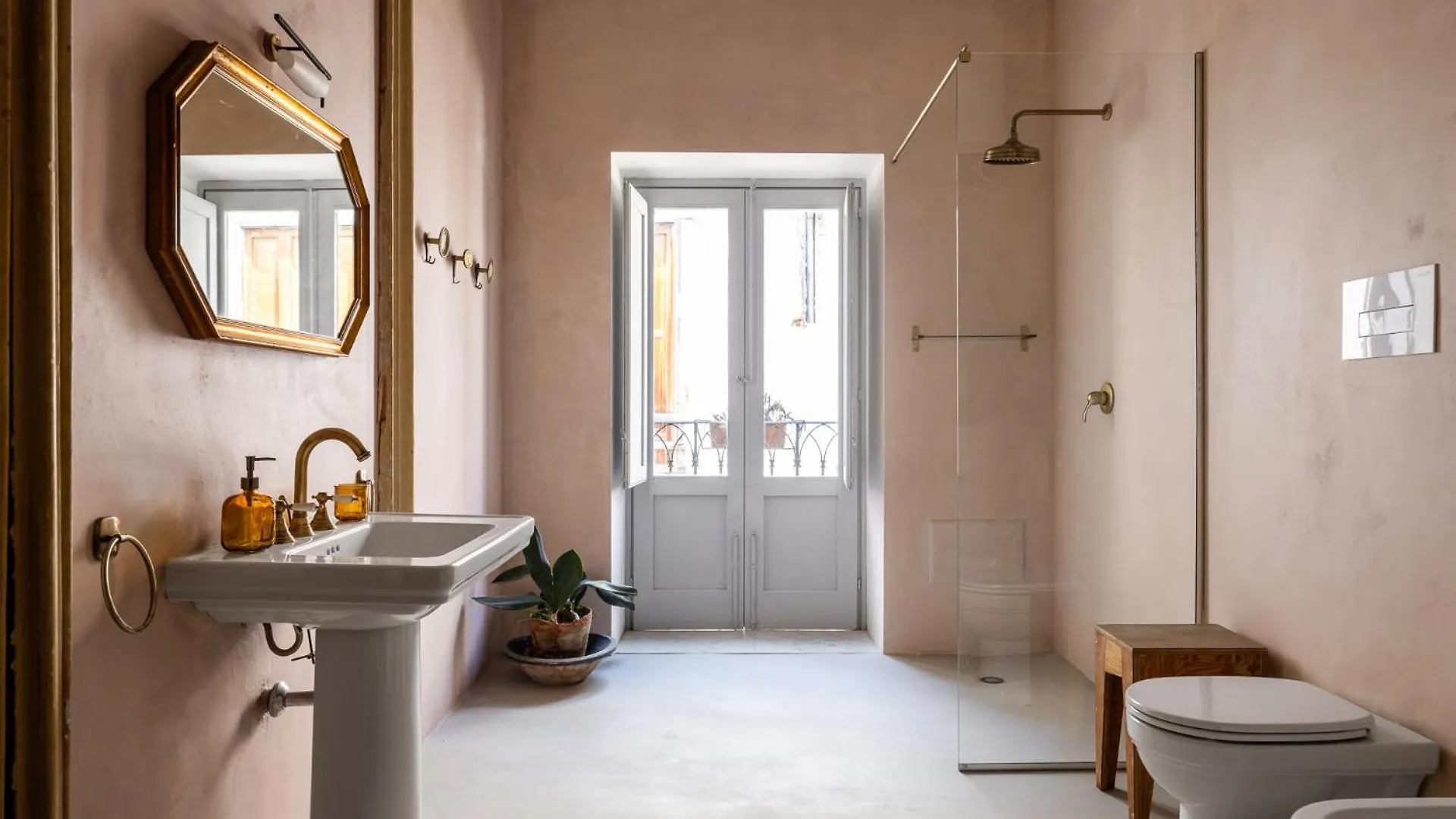 Aparthotel Palazzo Sant'Isidoro By Domusicily Palermo 0*,  Italia